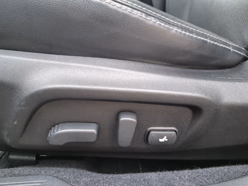 Subaru Outback - 16
