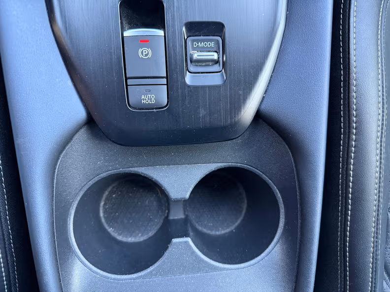 Nissan Qashqai - 23
