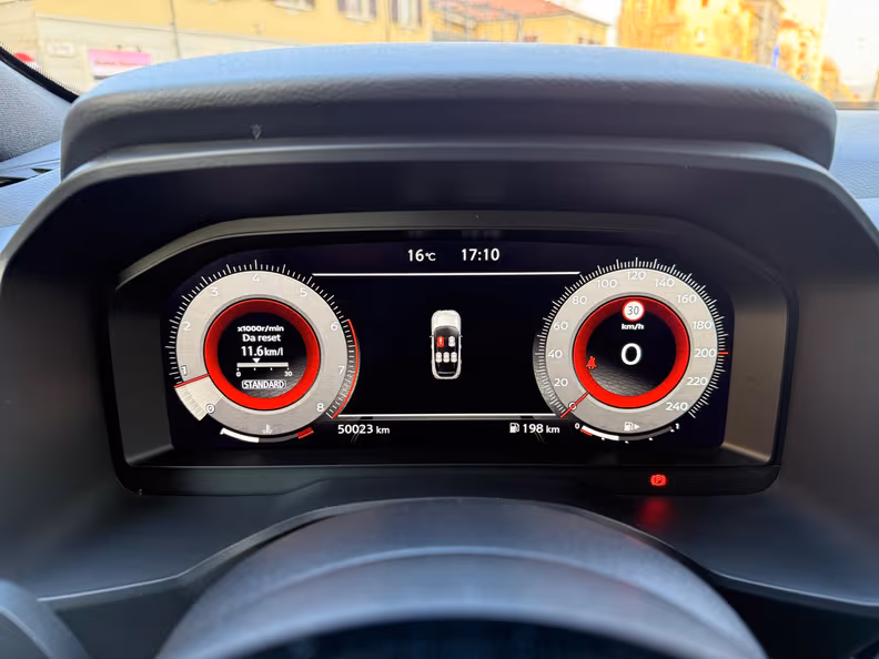 Nissan Qashqai - 13