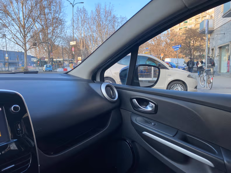 Renault Clio - 25