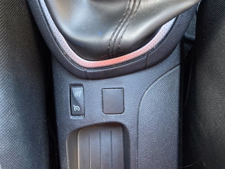 Renault Clio - 24