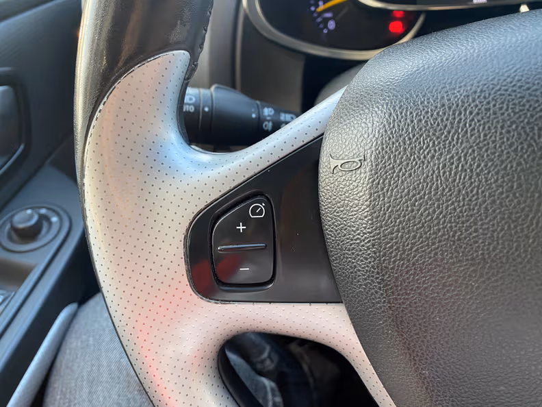 Renault Clio - 29