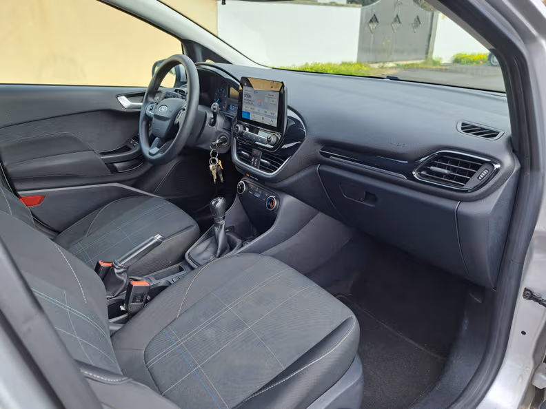 Ford Fiesta - 28