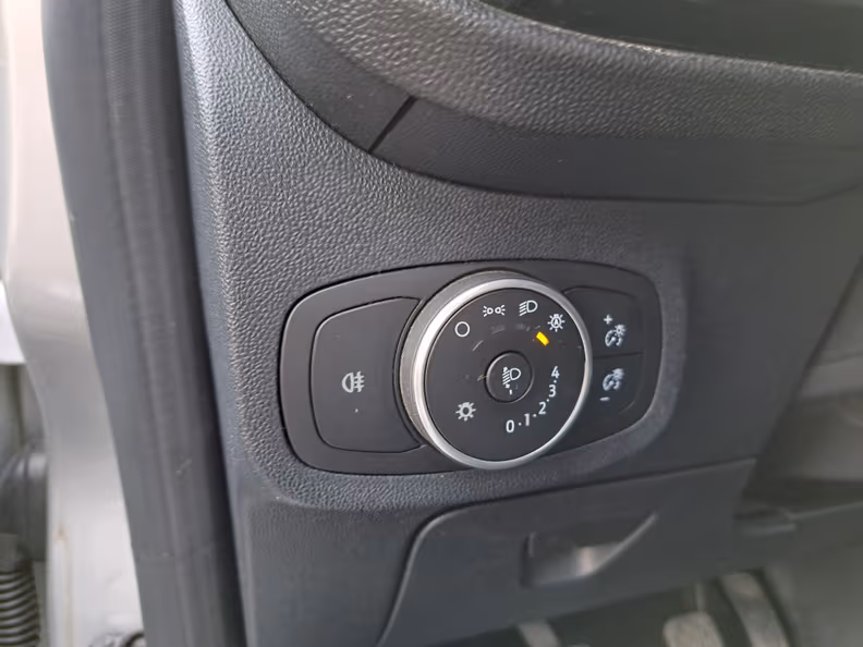 Ford Fiesta - 19