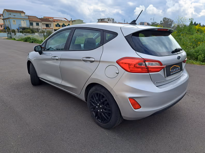 Ford Fiesta - 7