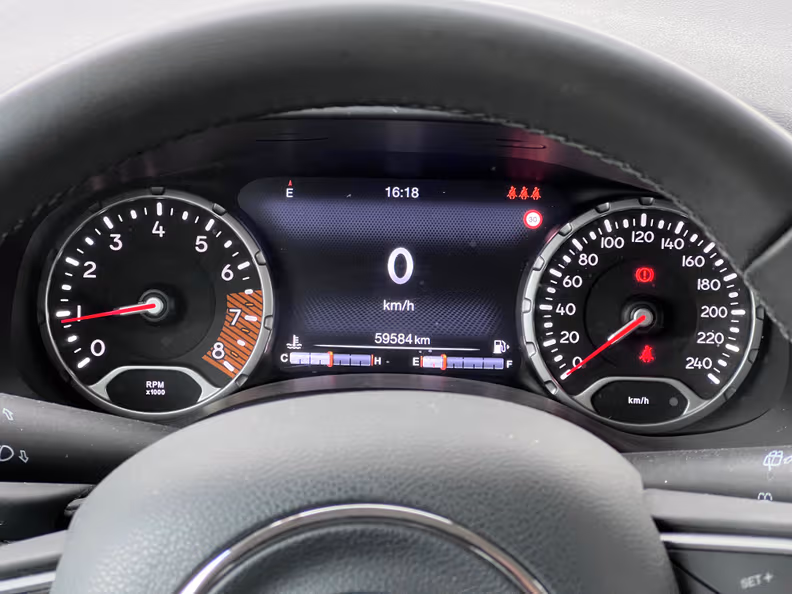 Jeep Renegade - 17