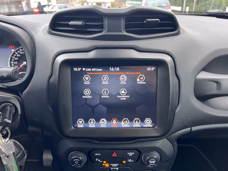 Jeep Renegade - 14