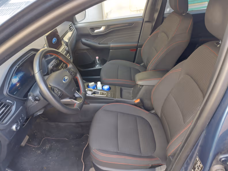Ford Kuga - 13