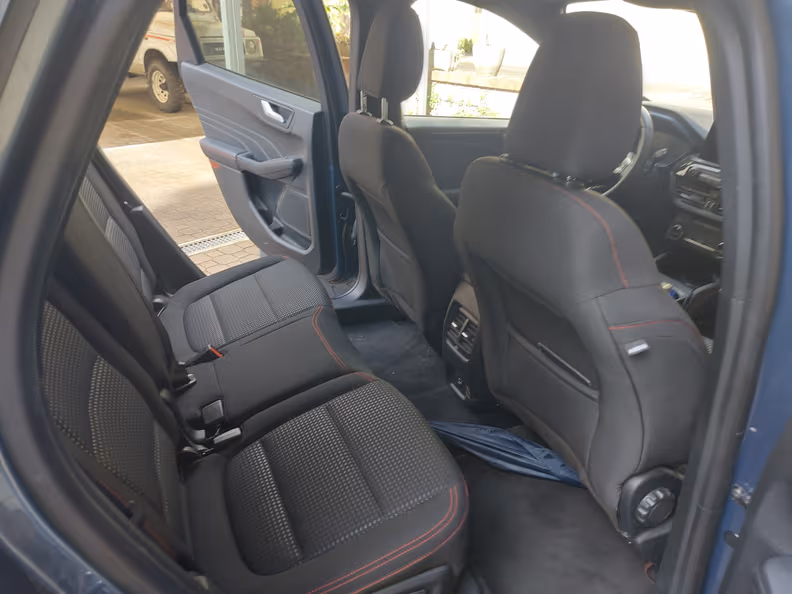 Ford Kuga - 26