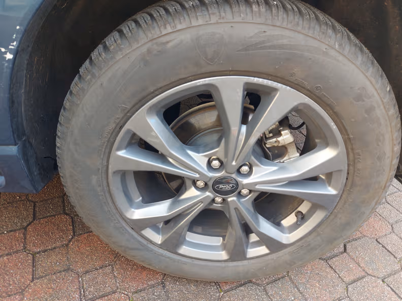 Ford Kuga - 23