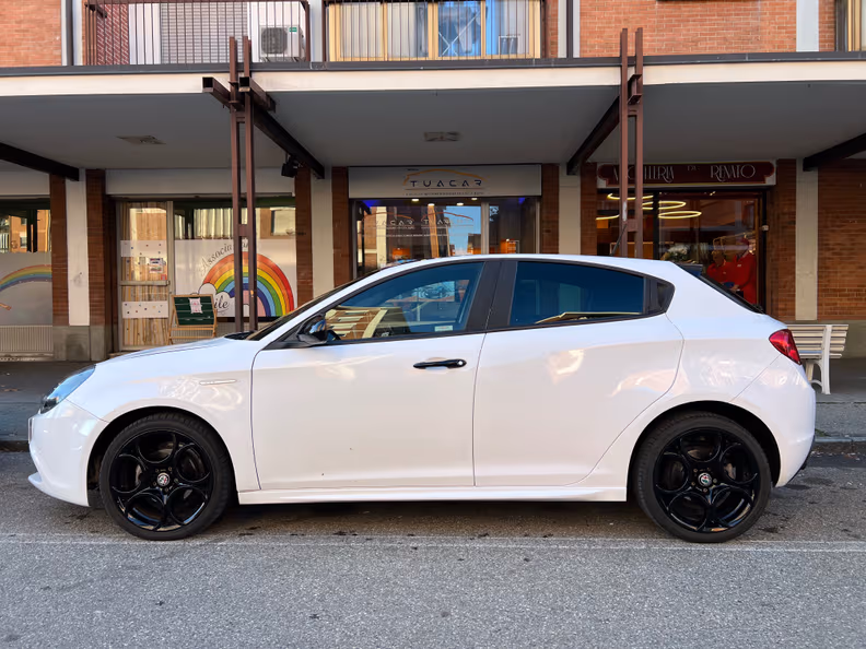 Alfa Romeo Giulietta - 9