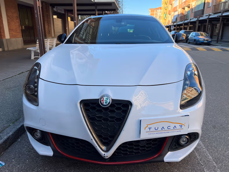 Alfa Romeo Giulietta - 2