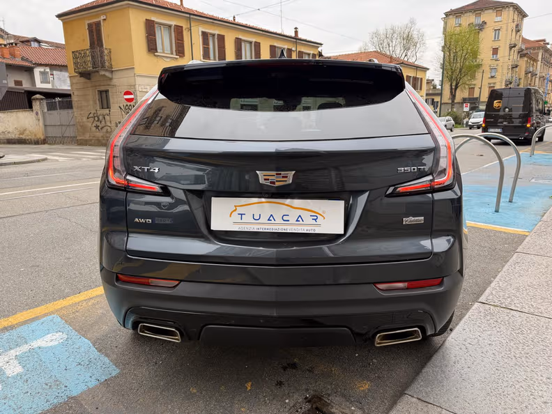 Cadillac XT4 - 6