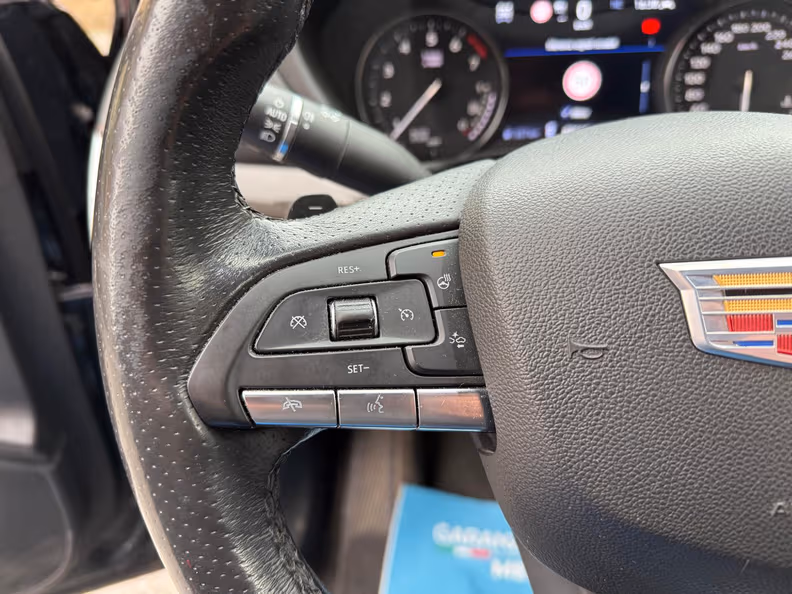 Cadillac XT4 - 16