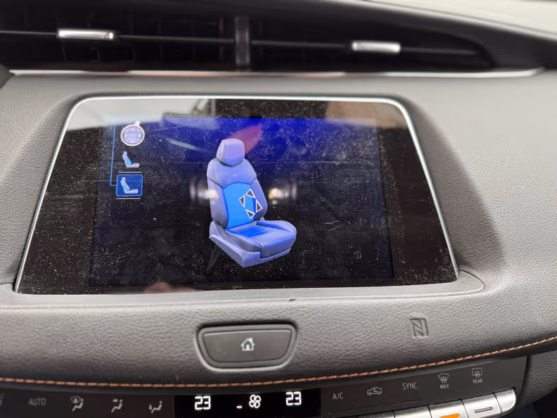 Cadillac XT4 - 23