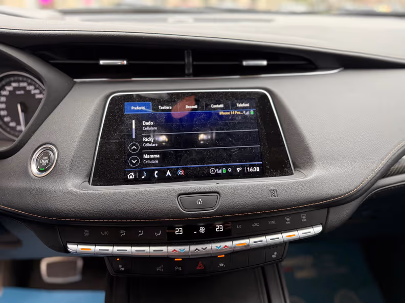 Cadillac XT4 - 21