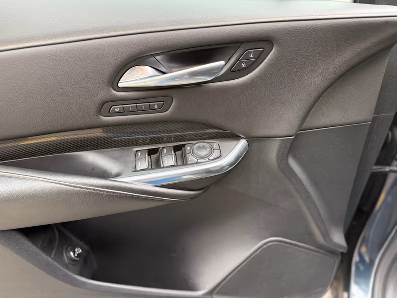 Cadillac XT4 - 29