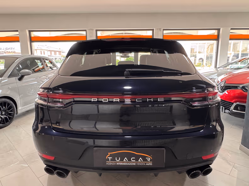Porsche Macan - 5