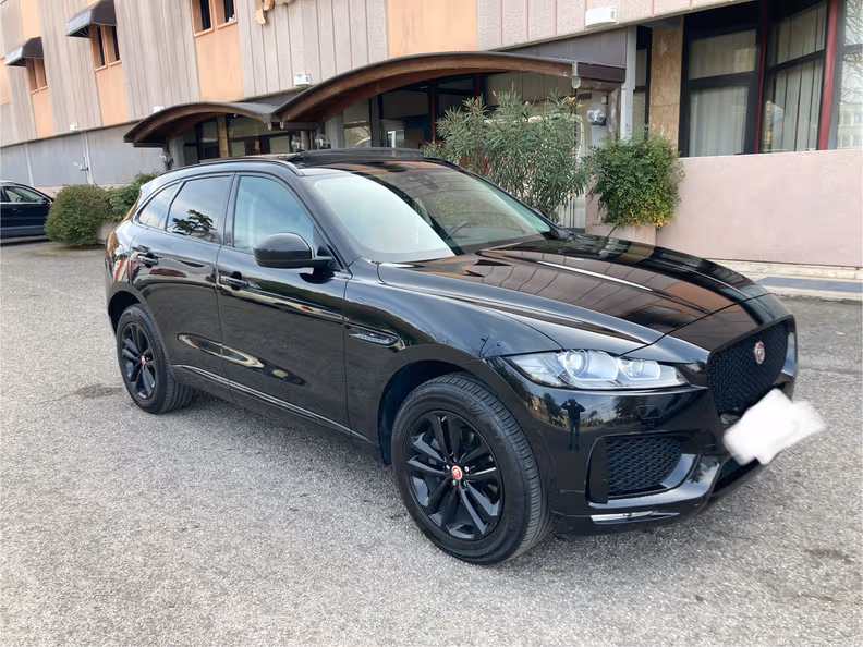 Jaguar F-Pace - 3