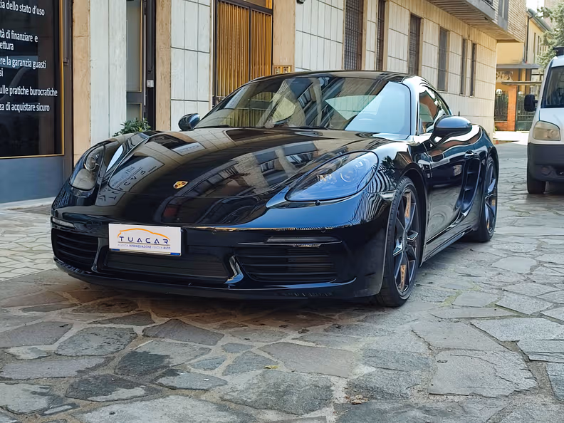 Porsche Cayman / 718 Cayman - 1