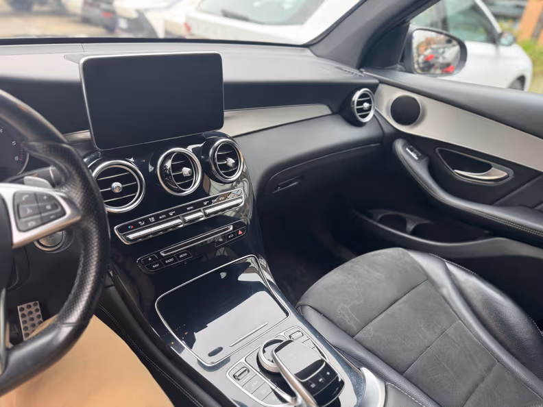 Mercedes-Benz GLC-Class - 21