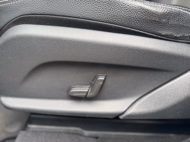 Mercedes-Benz GLC-Class - 23