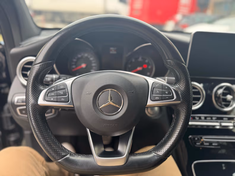 Mercedes-Benz GLC-Class - 18