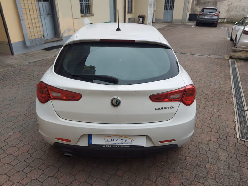 Alfa Romeo Giulietta - 7