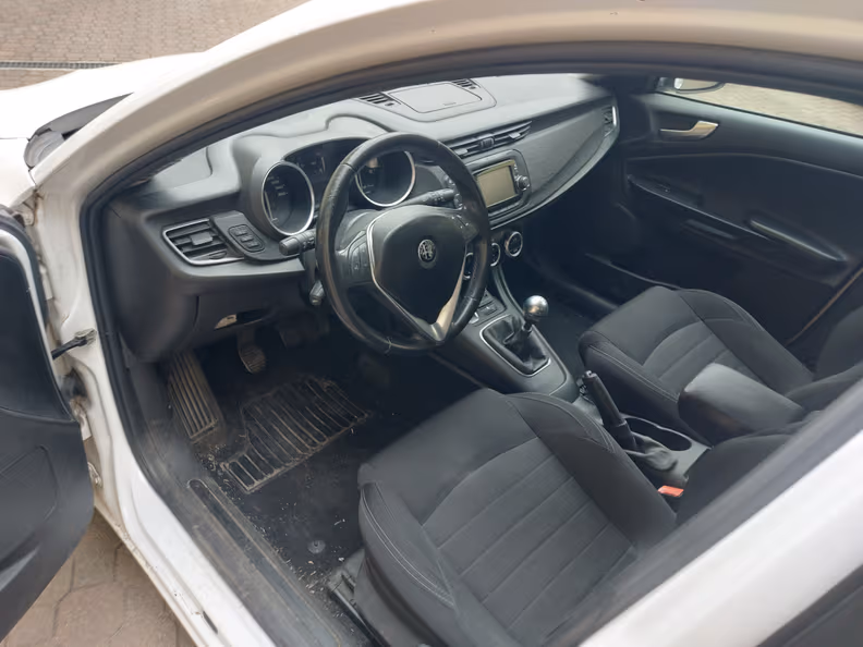 Alfa Romeo Giulietta - 13