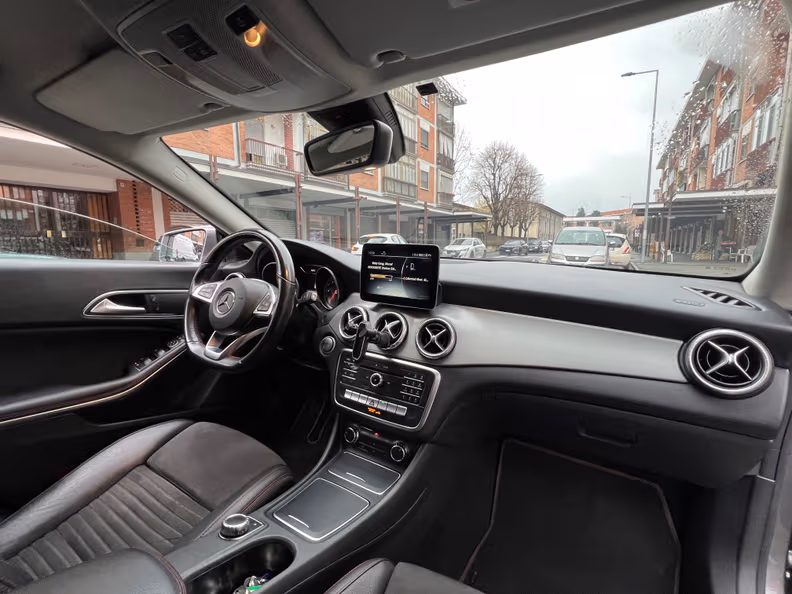 Mercedes-Benz CLA-Class - 27