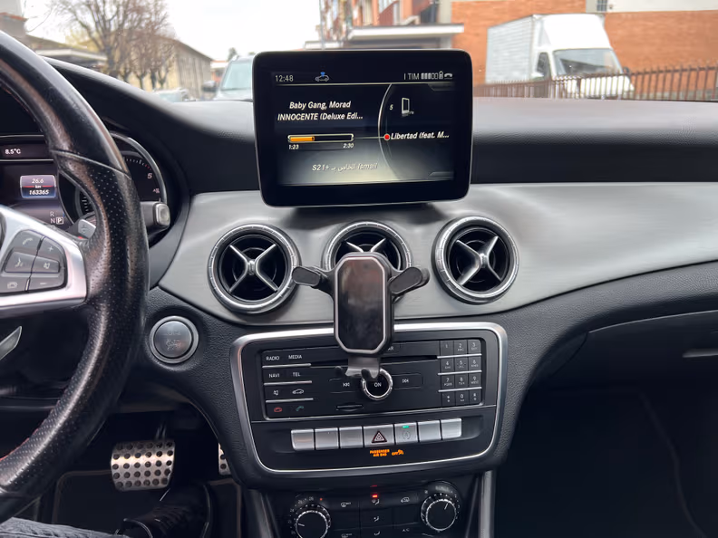 Mercedes-Benz CLA-Class - 20
