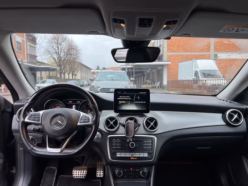 Mercedes-Benz CLA-Class - 25