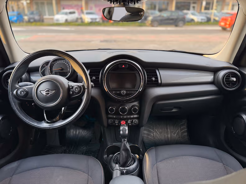 MINI 3-door / 5-door Hatch - 20