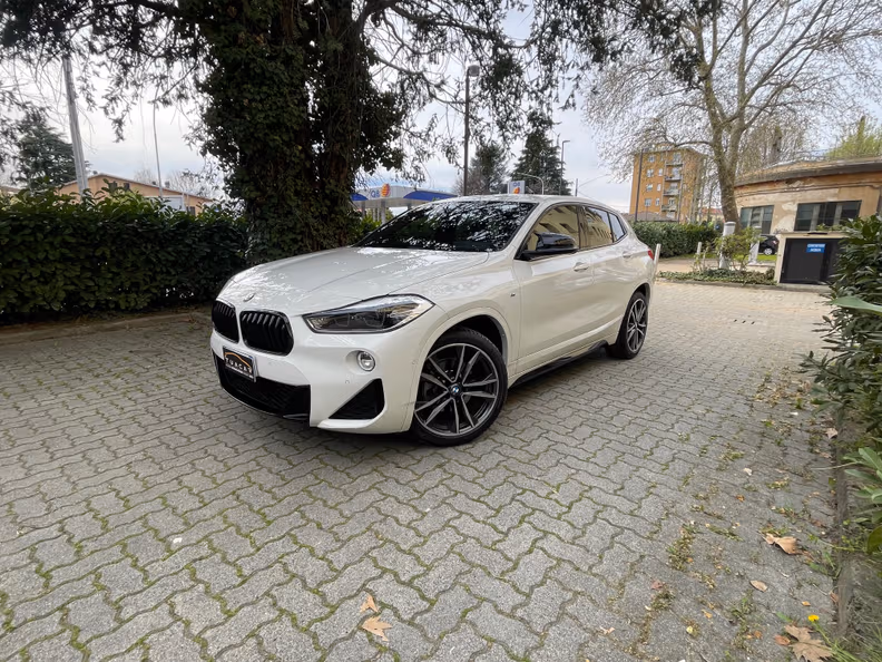 BMW X2 - 1