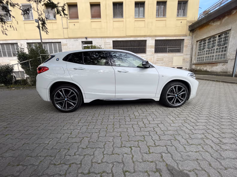 BMW X2 - 4