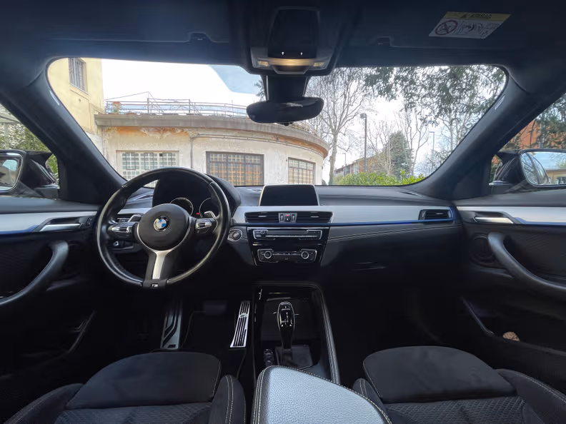 BMW X2 - 12