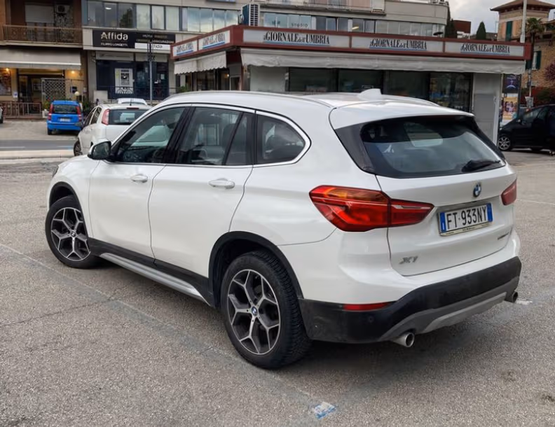 BMW X1 - 8