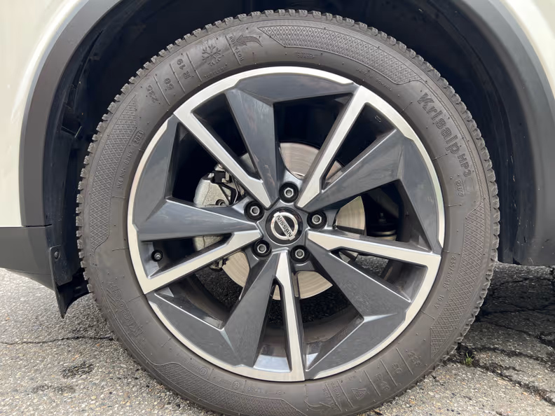 Nissan Qashqai - 11