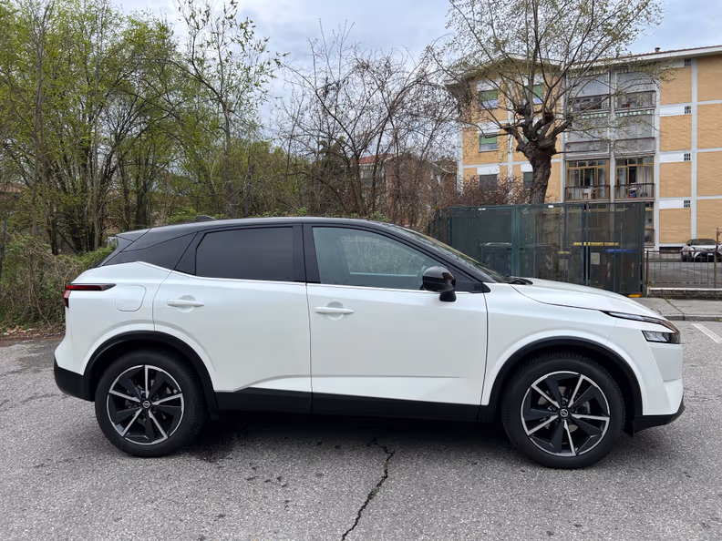Nissan Qashqai - 4
