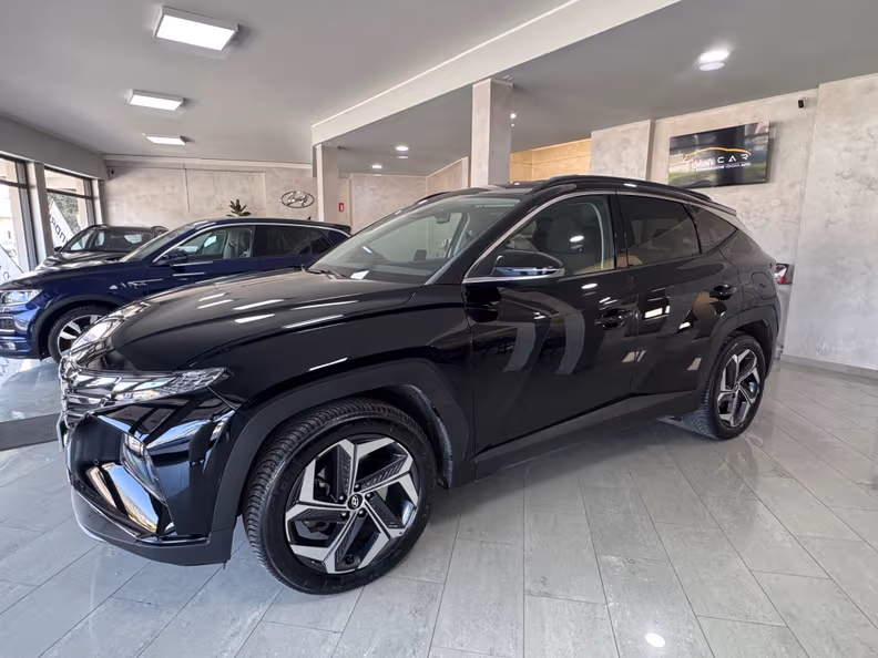 Hyundai Tucson - 1