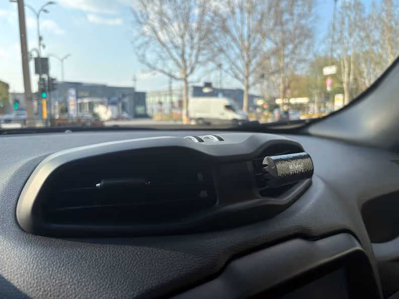Jeep Renegade - 25