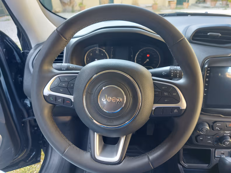 Jeep Renegade - 13