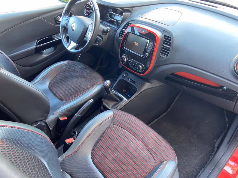 Renault Captur - 11