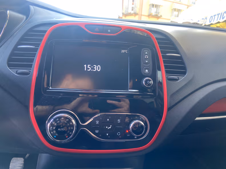 Renault Captur - 15