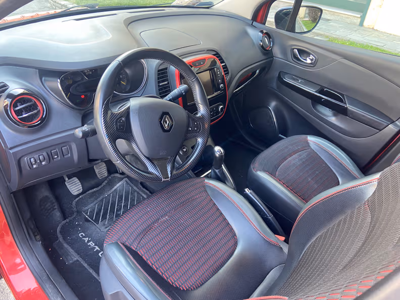 Renault Captur - 9