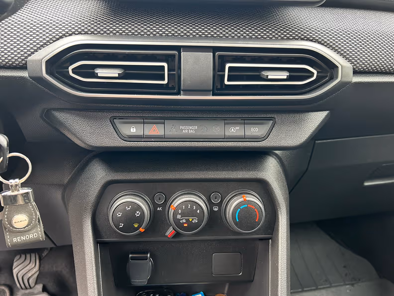 Dacia Sandero - 20