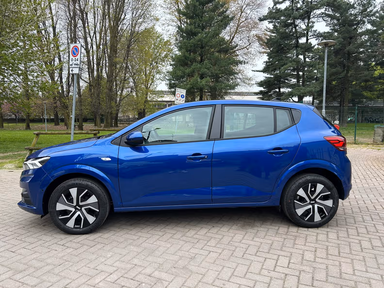 Dacia Sandero - 2