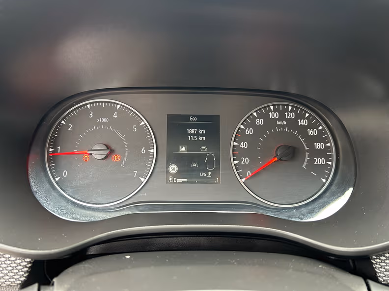 Dacia Sandero - 19