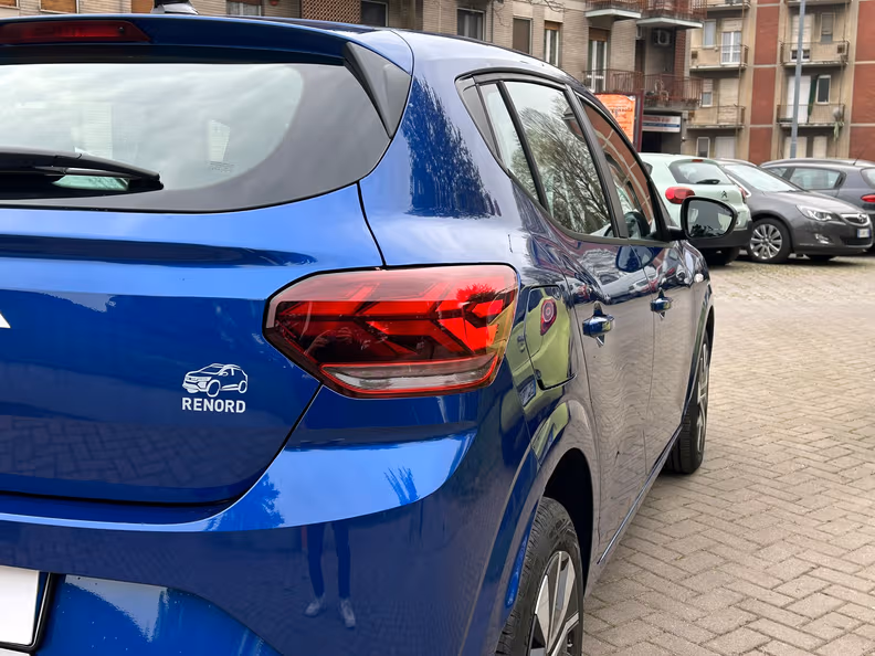 Dacia Sandero - 9