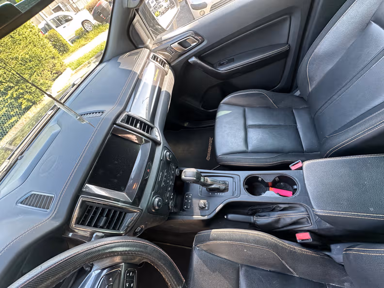 Ford Ranger - 15